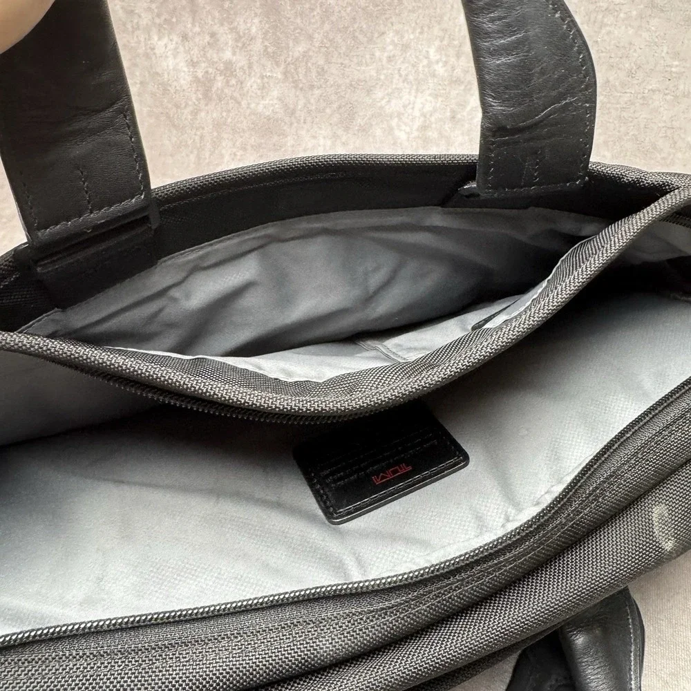 TUMI ALPHA II 2 Portfolio Briefcase carry-on Business bag Black **MONOGRAM